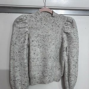 Sweater white and gray never worn
